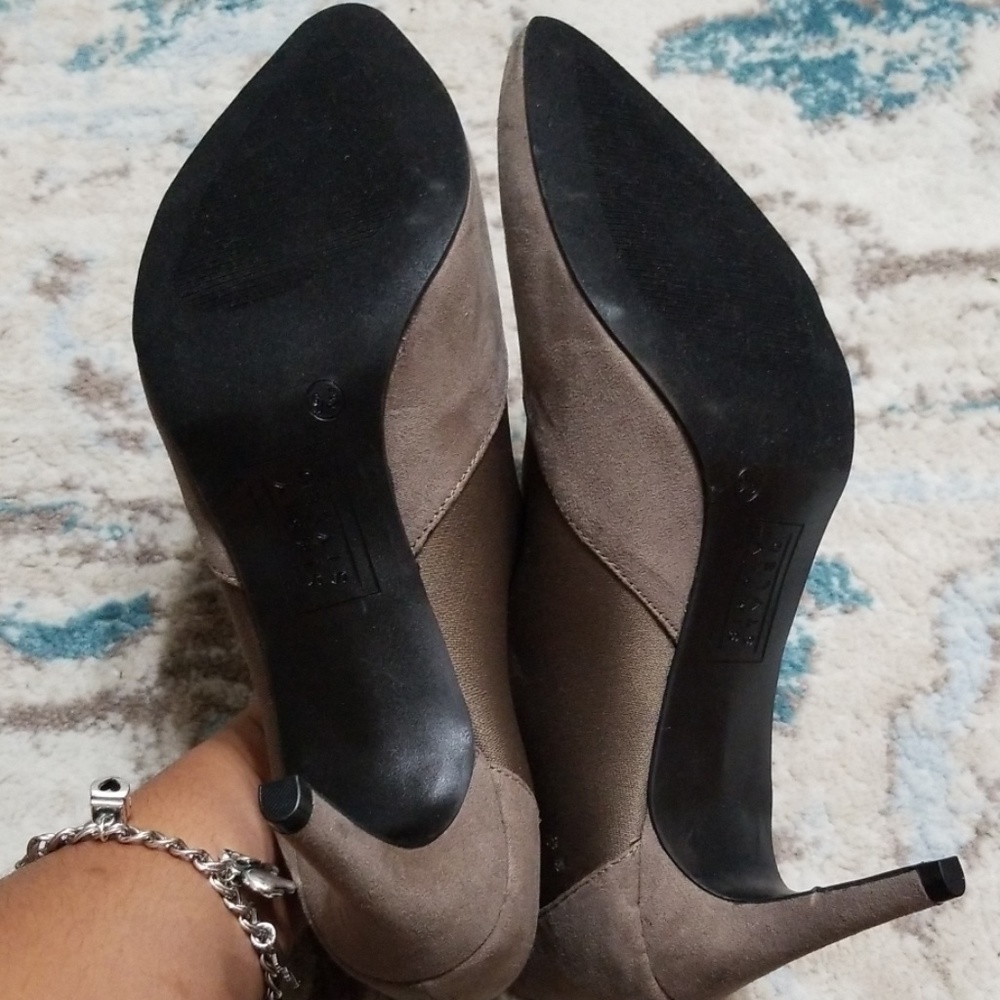 Booties - Picture 4 of 4